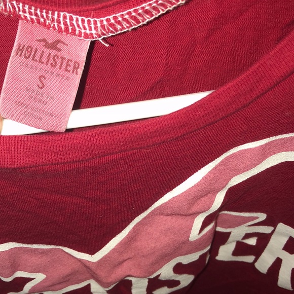 HOLLISTER Red T-Shirt Sz. S 10/10 condition - Picture 2 of 2